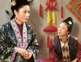 红楼梦中赵姨娘为了取代王夫人主母的位置，做了什么事情？