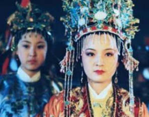 红楼梦中贾母为何要清虚观打蘸？有何深意