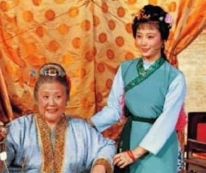 红楼梦中贾赦讨要鸳鸯做姨娘，是真心的吗？
