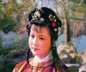 红楼梦中抄检大观园对宝钗有何影响？为何搬出去？