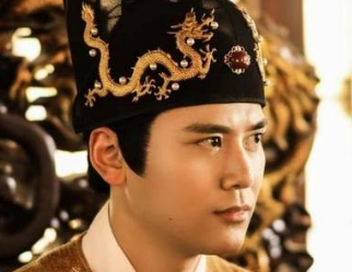 明宪宗登基后，在军事方面有哪些作为与成就？