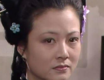 红楼梦贾惜春是自己的妹妹，贾珍对她的态度怎么样？