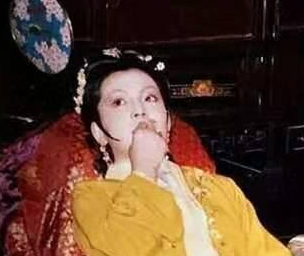 红楼梦夏金桂嫁入薛府之后都做了什么事情？称得上算计吗