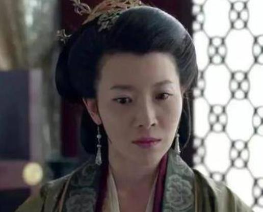 汉昭帝为何把抚养自己长大的姐姐处死？