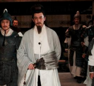 三国时期诸葛亮北伐对蜀汉造成了什么样的影响？