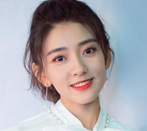 《请和这样的我恋爱吧》主演是谁？由爱奇艺出品