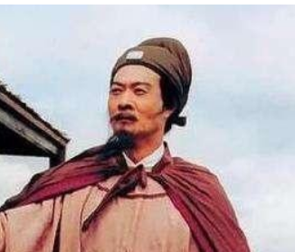 红楼梦中黛玉对贾雨村的印象如何？她们之间的关系怎么样