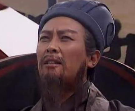刘备三顾茅庐才请出诸葛亮 刘备有重大战事时为何总是冷落