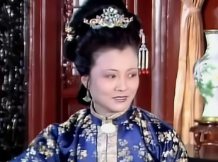璜大奶奶气势汹汹来到宁国府，为何见到尤氏后就偃旗息鼓了？