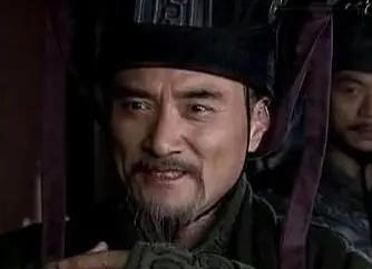 同为托孤大臣，诸葛亮与李严之间有什么矛盾？