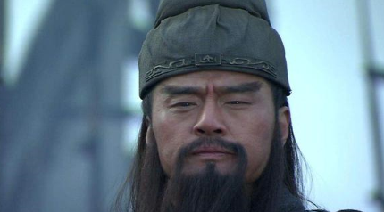 之所以说吕布看不上关羽，主要是因为哪三点原因？