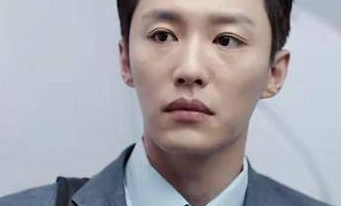 《玫瑰之战》方旭那么优秀，为什么最后却一无所有？