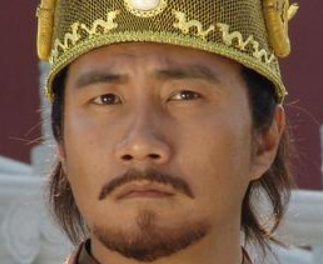 历史上朱元璋建立明朝后，对元朝采取的是什么态度？