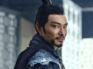 何晏是什么出身？他与司马懿之间有何纠纷？