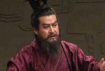 官渡之战后袁绍实力仍然不弱，为何最后会衰亡呢？
