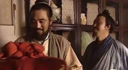 二龙山是鲁智深和杨志打下来的，为何兄弟情份不高？