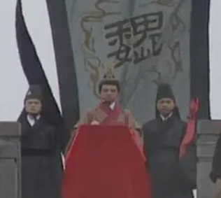 高平陵之变后，司马懿是如何对待曹氏子孙的？