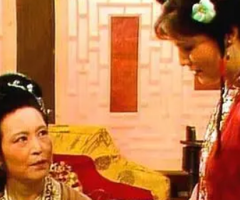 红楼梦袭人听到宝玉的告白后没有告诉王夫人是因为什么？