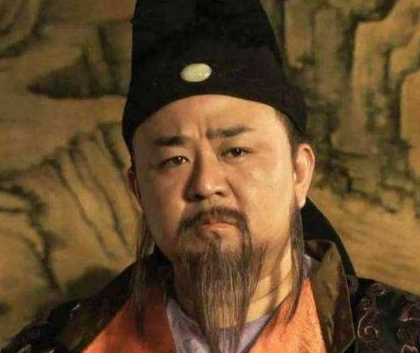 狄仁杰位高权重又是武则天身边的红人 狄仁杰为何只是一个三品官