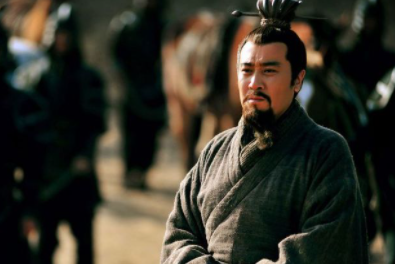 诸葛亮为何不敢在华容道除掉曹操呢？