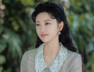 《流光之城》景甜与许魏洲饰演什么角色？二人的表现如何？