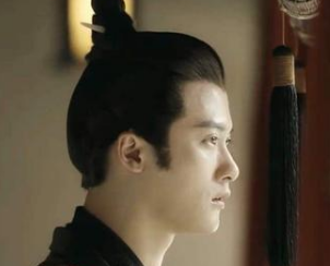 历史上许狂建功后为何会要一块荒地作为奖赏？是为何？