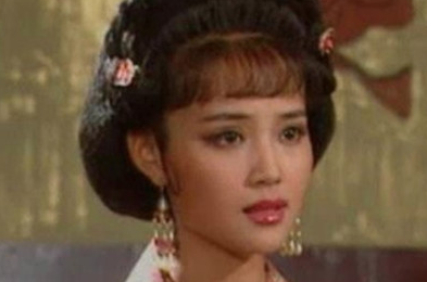 武则天为什么把上官婉儿毁容了？因为一个男人