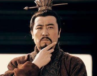 在蜀汉政权中，五虎上将有哪些人没有被封侯？