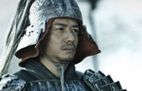 历史上的韩信是贵族还是平民出身？