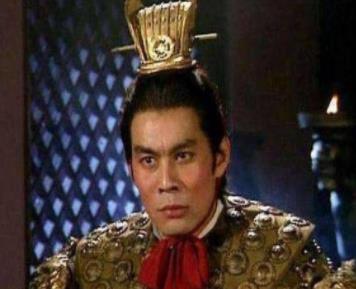 刘备一生中看错的三个人是谁？