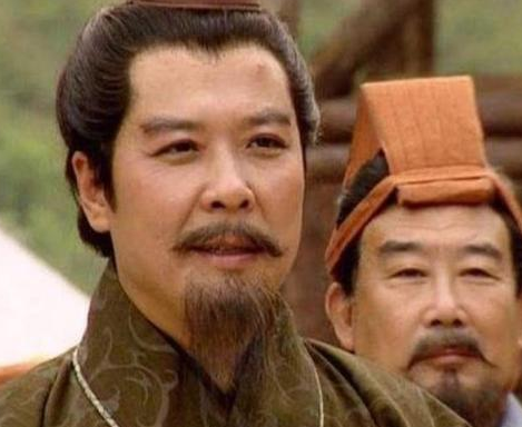 对于用人来说 刘备和诸葛亮为什么相差那么大