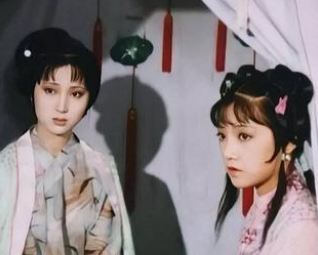 红楼梦宝钗与黛玉在贾府终得人缘差距到底有多大？