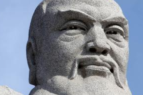 刘备为什么要当&ldquo;四姓门客&rdquo;？因为他尊献帝