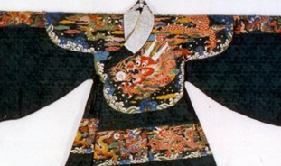 皇帝的赐服蟒袍是什么样子的？蟒袍样式介绍