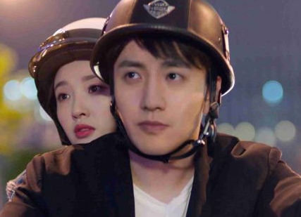 《买定离手我爱你》聚焦于时尚买手行业，唐艺昕饰演什么角色？