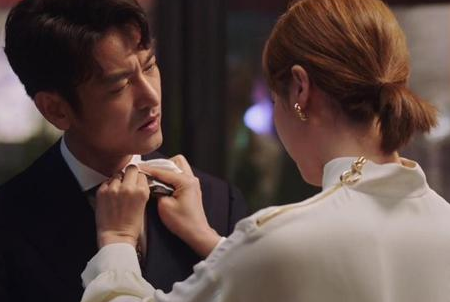《妻子的选择》与同类型题材作品相比，有哪些看点？