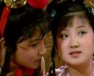 红楼梦宝玉被打前为何会遇到聋耳老婆子？有何目的