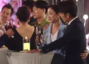 《妻子的选择》里女主为何没有选择离婚呢？