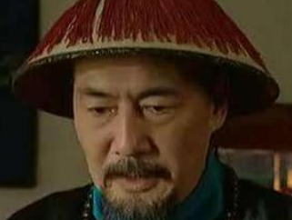 乾隆登基之后是如何对待重臣张廷玉的？
