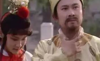 为什么刘姥姥会把省亲别墅看成了玉皇宝殿？