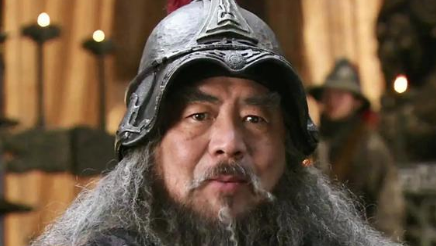 在吕布和李傕郭汜等人的交手过程中，吕布的表现如何？