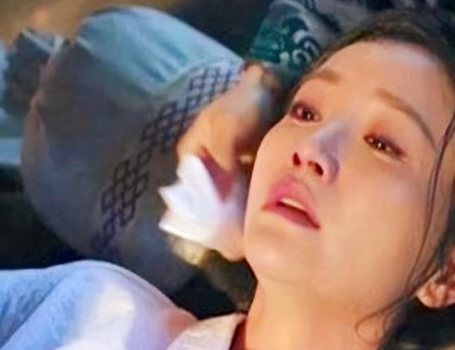 古代女子在生孩子的时候 产婆为何还要喊要热水
