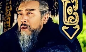 历史上曹操杀掉杨修之后，杨彪说了句什么话？