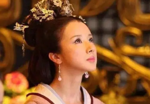 高皇后：前蜀后主王衍第一任皇后，并不得王衍宠爱