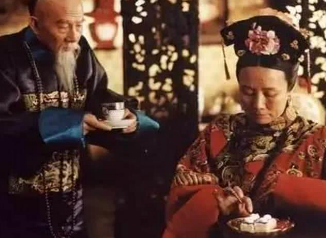 为何李鸿章每次升官，他的母亲都不高兴呢？