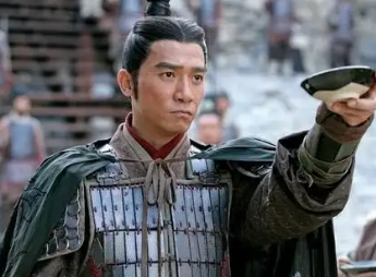 后世是如何评价周瑜的？有哪些与他相关的轶事典故？