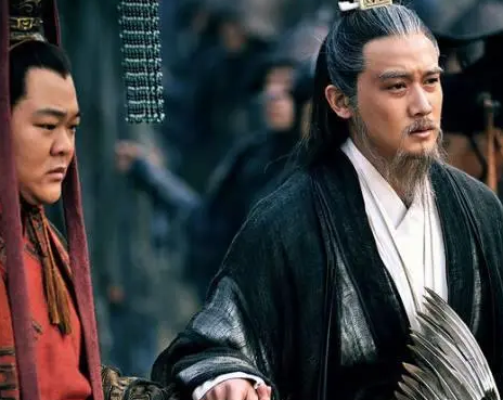 诸葛亮如果踢开刘禅自立门户 魏延不帮忙能成功吗