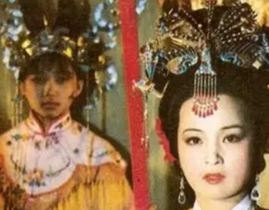 红楼梦中元春最后到底因何而死？