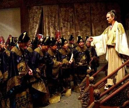 崇祯皇帝在位十七年不是励精图治吗 崇祯最后为什么救不了明朝