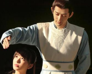 《潇洒佳人淡淡妆》是什么剧?帅气男爱上飒爽呆萌女